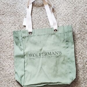 Wolferman's Green Canvas Tote Bag with Cream Handles